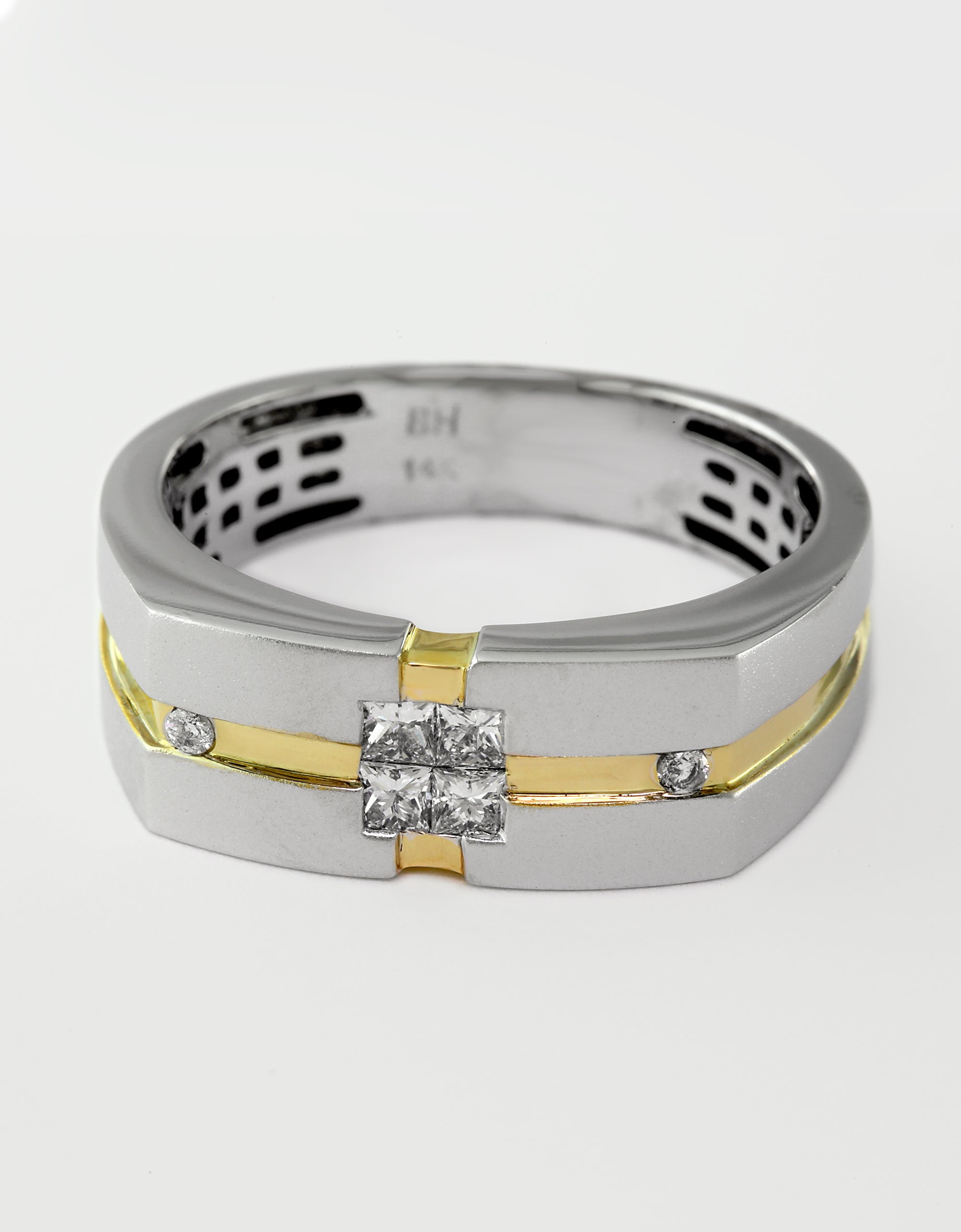 Buy Samuel Diamond Ring For Men Online | CaratLane