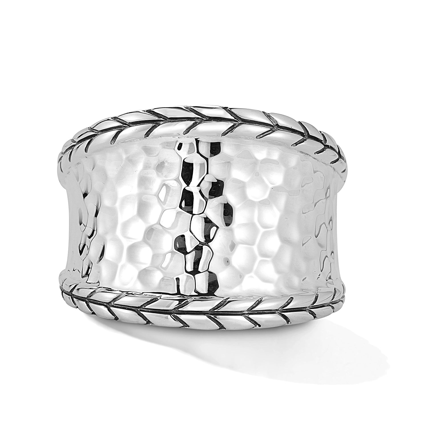 Sterling Siver Hammered Saddle Ring with Basketweave perimeter.